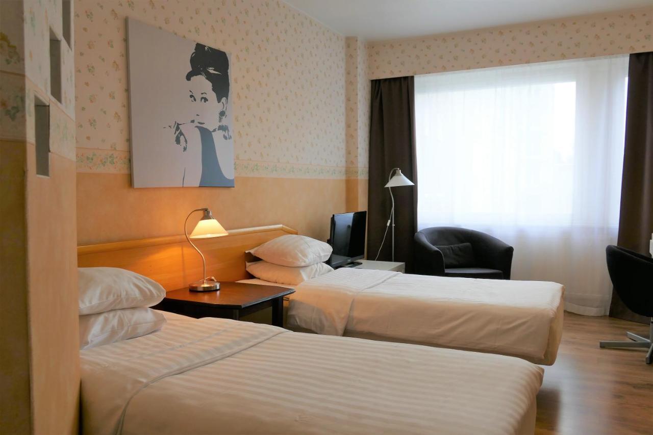 Linnanpiha Bed & Breakfast Rauma Kültér fotó